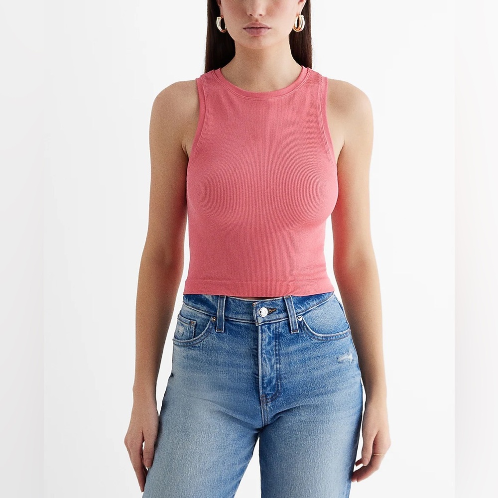 Express Body Contour Seamless Ribbed High Neck Cropped Tank NWT
